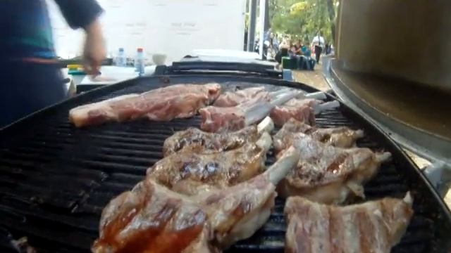 Академия гриль Weber смотреть онлайн