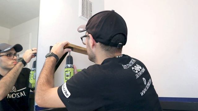 DIY SMALL BATHROOM MAKEOVER ON A BUDGET | RENTER FRIENDLY UNDER $200 смотреть онлайн