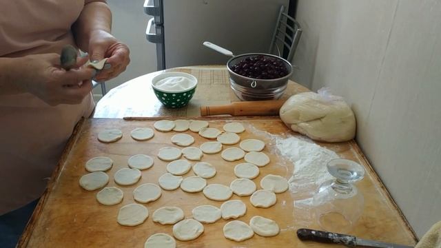 Вареники с вишней! Нежный изысканный вкус! смотреть онлайн