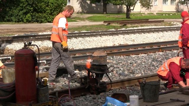 Термитная сварка рельсов / Thermite Welding Of The Rails