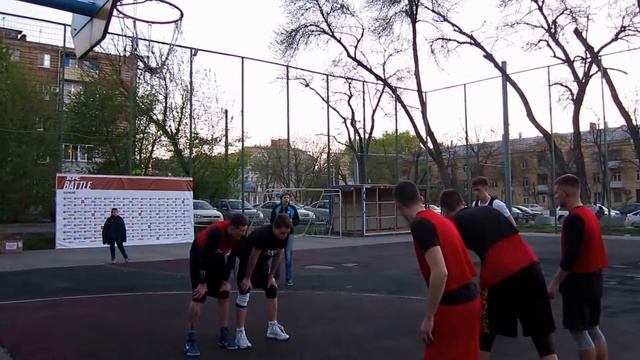 26.04.2017 Чемпионат KFC по стритболу ФИНАЛ - Ростов смотреть онлайн