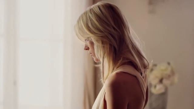 Аромат 2014 года: Signorina Eleganza от Salvatore Ferragamo смотреть онлайн