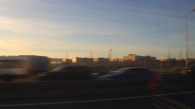 От Ракиток до Ватутинок - солнечное туманное осеннее утро из окна автобуса на Калужском шоссе