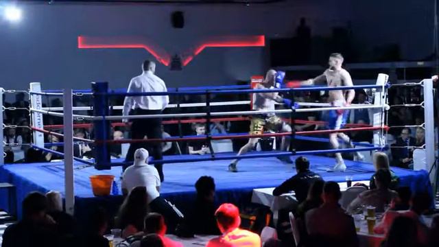 Rudy McIlvy v Dale Docker смотреть онлайн