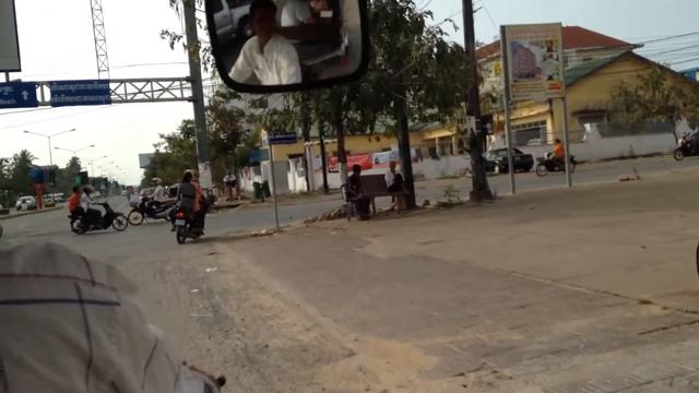 Сиануквиль. Мой тук-тук, крылатые колеса