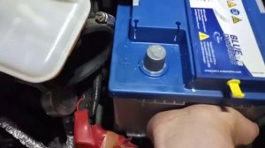 Ford S Max 2016 замена аккумулятора/batterie tausch