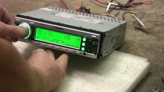 Обзор автомагнитолы VARTA V-CD510