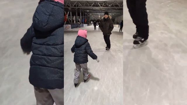 Долгая зима  2021-2022 г. ( О Ксюхе и коньках)