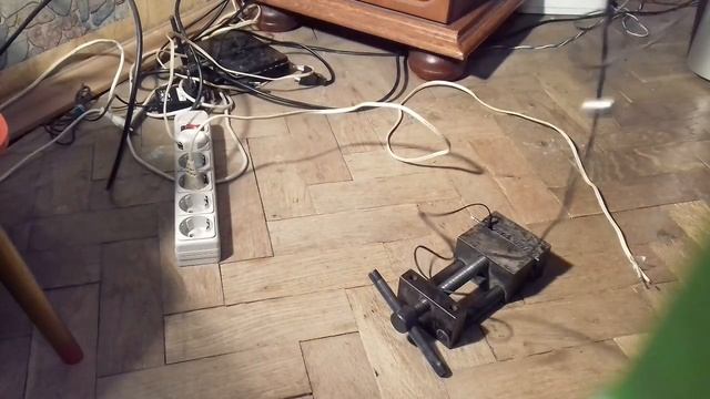 Наушники от сети 220 вольт. смотреть онлайн