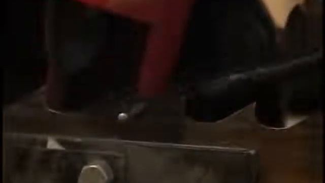 Заточное устройство для ленточных пил АЗУ-05. www.lesmetaltorg.ru, www.пилорама1.рф смотреть онлайн