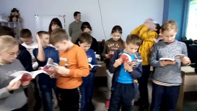 Вышла первая в России книга-учебник по программированию и созданию игр в Roblox Studio смотреть онлайн