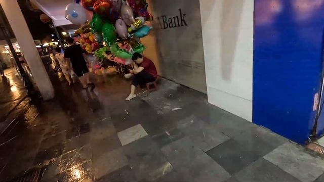 Распаковка Pizza 4P's. Ливни продолжаются, а мы овьетнамились 2.0. смотреть онлайн