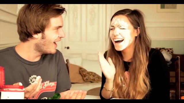 PEWDIEPIE Saves MARZIA From JACKSEPTICEYE (Excerpt) смотреть онлайн