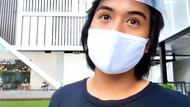 What's Considered Rich in The Philippines? смотреть онлайн