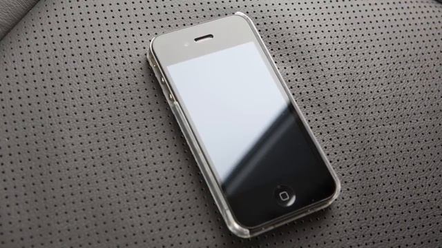 2013 Infiniti G Sedan - Vehicle Phonebook