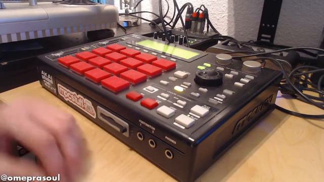 Making a Sampled Beat on the MPC 1000 смотреть онлайн