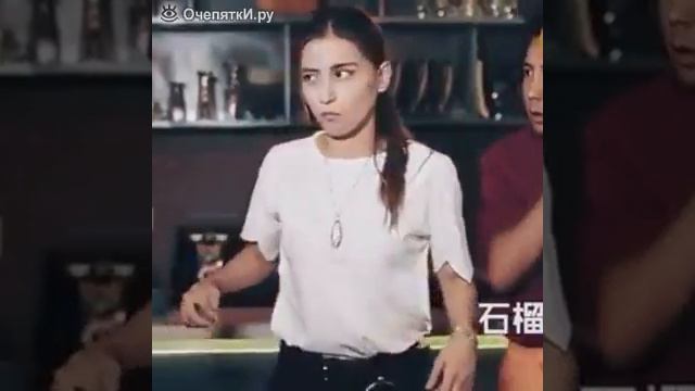 Когда девушка чихает смотреть онлайн