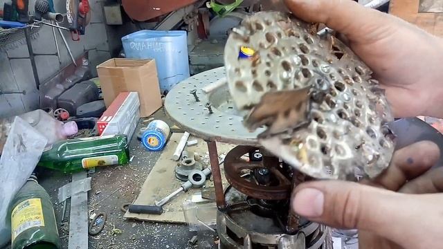 Овощерезка, терка, дробилка яблок своими руками .