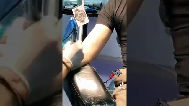 Anastasia Tattoo arm (Memento Mori) смотреть онлайн