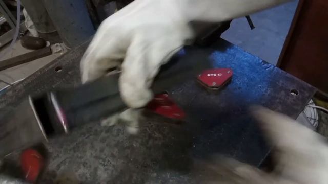 Сварочный полуавтоматический аппарат Tesla Weld MIG/MAG/FCAW/TIG/MMA 308 РАПАКОВКА И ТЕСТЫ СВАРКИ! смотреть онлайн