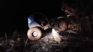 Пневмоход 4х4 с двигателем иж юпитер. Преодоление препятствия высотой 50 см.