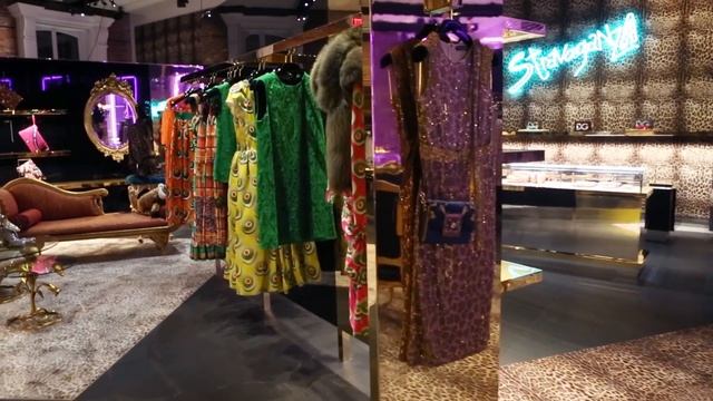 Dolce&Gabbana new Mercer Street boutique смотреть онлайн