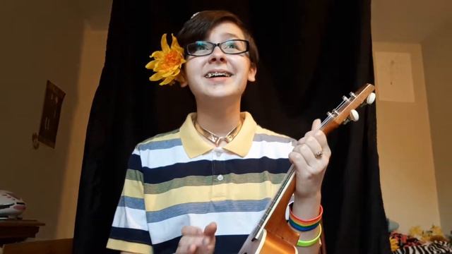 Beach Bunny- Prom Queen [Cover] смотреть онлайн