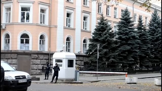Одесситы будьте осторожны! Не делайте селфи на фоне СБУ смотреть онлайн