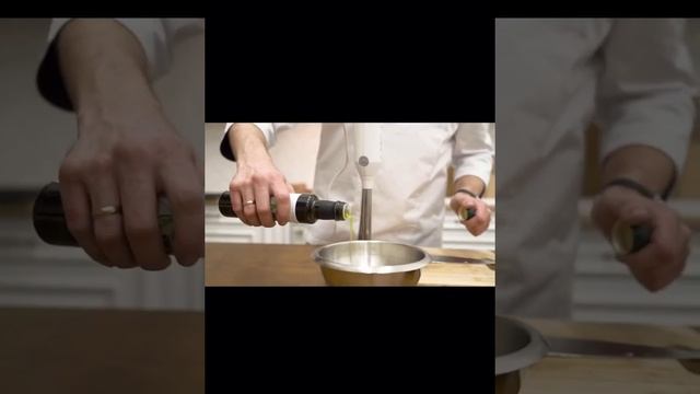 Хумус с тапенадом из маслин с овощами @hellada_garden @bazarchik_online смотреть онлайн