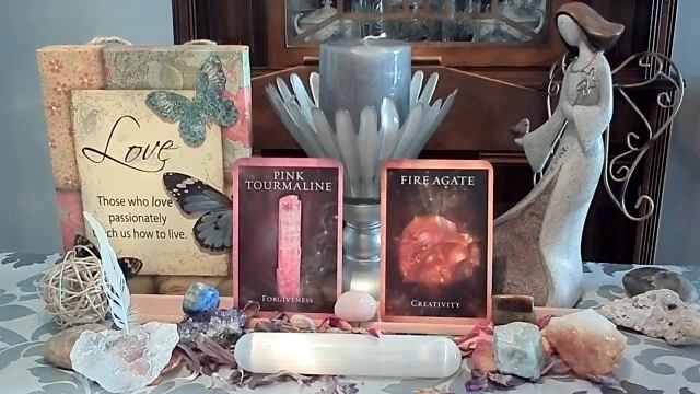 Daily Crystal Oracle: Forgiveness is key to unblocking & empowering you to creative divine projects смотреть онлайн