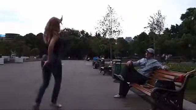 Девушка обставила парня смотреть онлайн