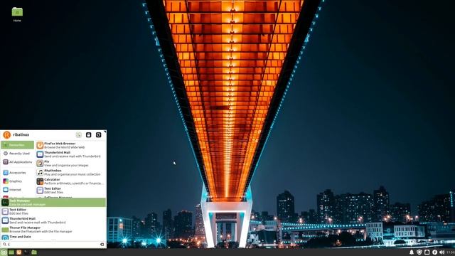 Linux Mint 20.1 Cinnamon, Mate and Xfce side by side overview смотреть онлайн