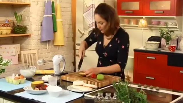 Павлова с тропическими фруктами смотреть онлайн