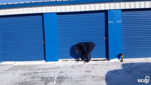 Yellowhead Storage - Unit 260 смотреть онлайн