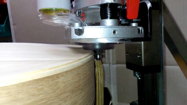 Benedetto Archtop Guitar Project, Routing Binding channels смотреть онлайн