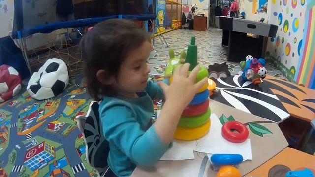 Игры в детской комнате 