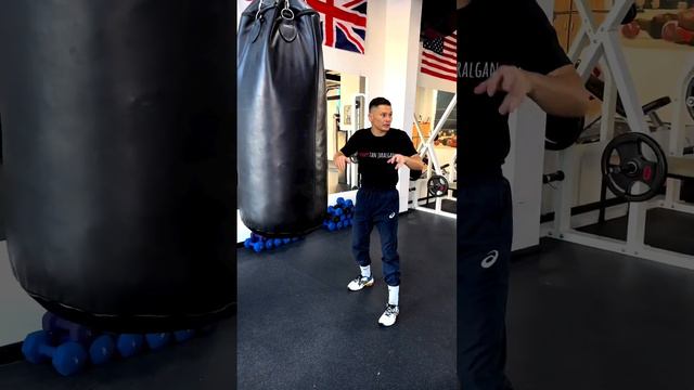 Бокс / Мухит Амантаев смотреть онлайн