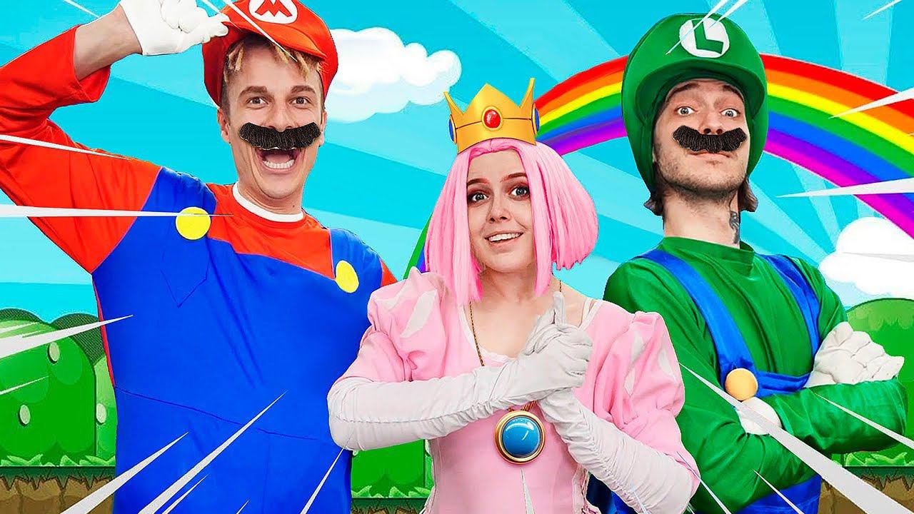 Мы попали в МАРИО на 24 часа!! смотреть онлайн