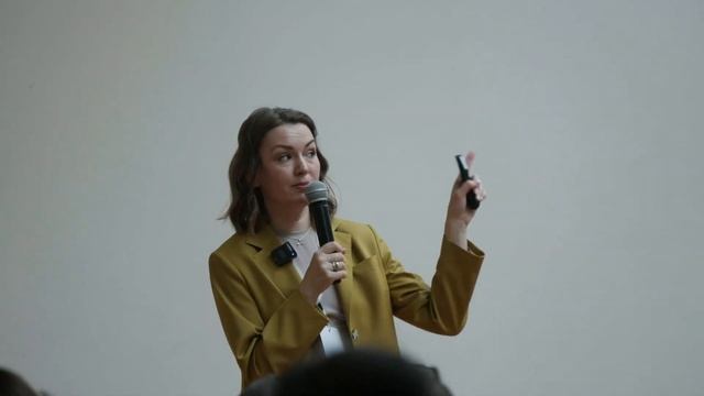 Дарья Захарова «Наказывать нельзя разговаривать» смотреть онлайн