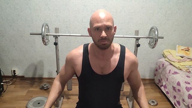Топ лучших упражнений для грудных мышц. Ударная тренировка смотреть онлайн