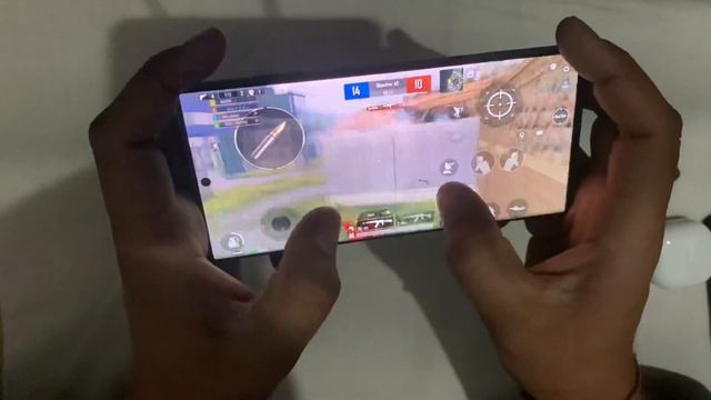 Samsung Galaxy S23 Ultra | Bgmi test Gameplay | Four Finger Claw 120 Fps ! смотреть онлайн
