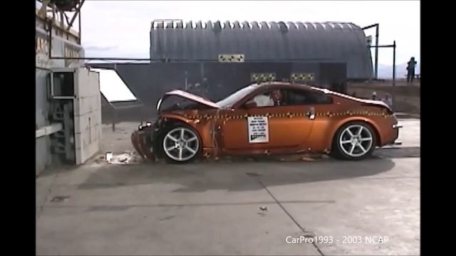 2003-2005 Nissan 350Z Coupe NHTSA Full-Overlap Frontal Crash Test