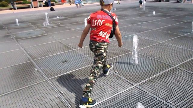 Испытатель. Тула. Фонтанчики смотреть онлайн