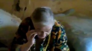 Бабушка матерится/звонок)