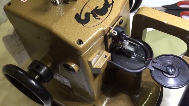 Скорняжная машина для пошива стелек и перчаток GP4-5A Aurora смотреть онлайн