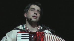 ПЕТР НАЛИЧ В ЦДХ 20.04.12 - ГДЕ ТРОПА ЗА РЕКОЙ ЗАПОРОШЕНА...