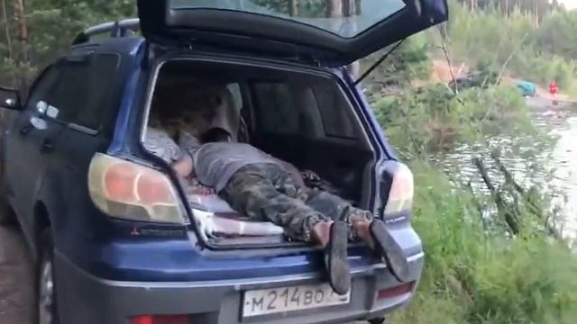 Спальное место в Mitsubishi Outlander смотреть онлайн