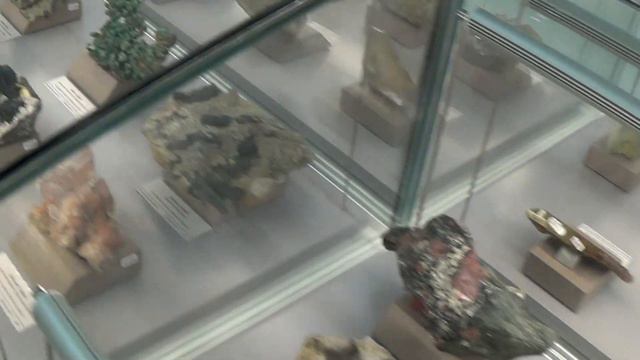 Музей минералогии Планета. Екатеринбург. смотреть онлайн