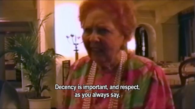 Seduced And Blackmailed: Who Is The Blackmailer Of The Richest Women In The World