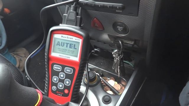 How to access OBDII port on Renault Megane смотреть онлайн